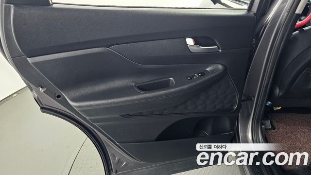 Hyundai Santafe 2019 — photo 15