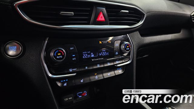 Hyundai Santafe 2019 — photo 29
