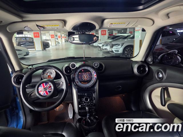 Mini Countryman 2012 — photo 9