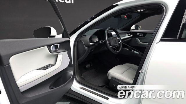 Polestar Polestar 2 2025 — photo 10