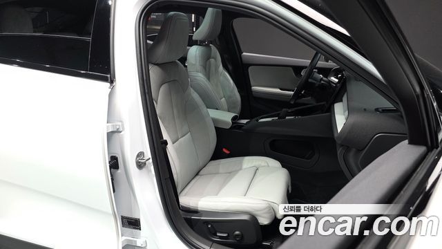 Polestar Polestar 2 2025 — photo 11