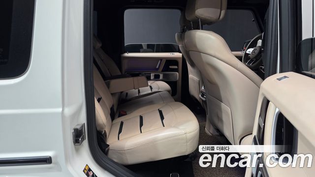 Mercedes-Benz G-Class 2021 — photo 12
