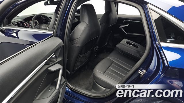 Audi A3 2025 — photo 18