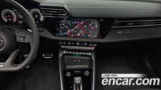 Audi A3 2025 — photo 20