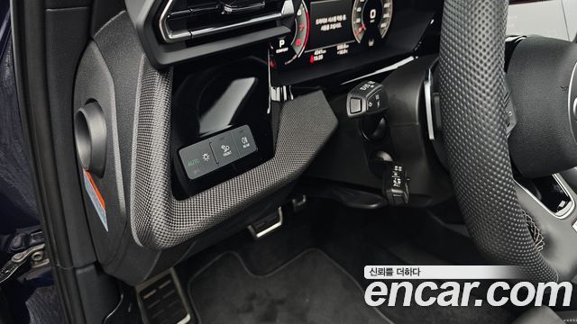 Audi A3 2025 — photo 28