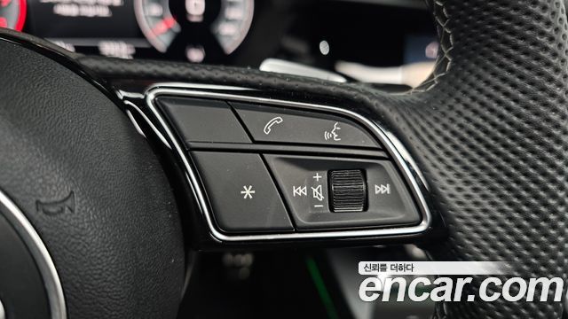 Audi A3 2025 — photo 32