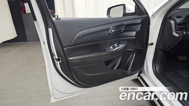 Chevrolet Korea Malibu 2015 — photo 14