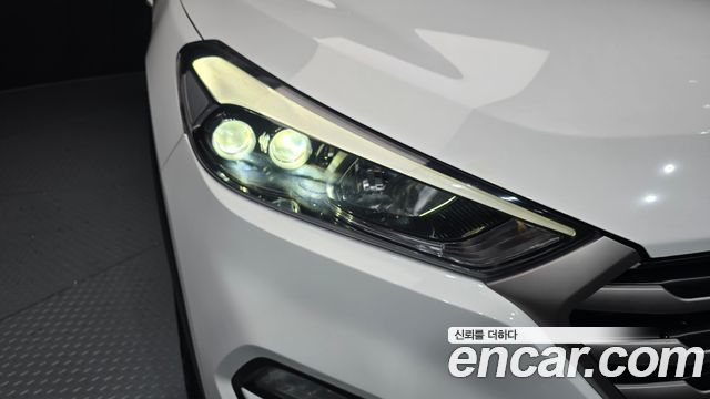 Hyundai Tucson 2016 — photo 8