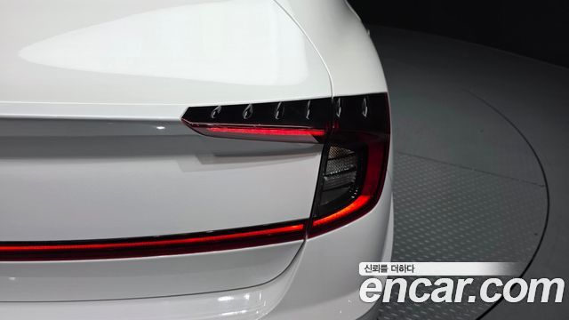 Hyundai Sonata 2020 — photo 9