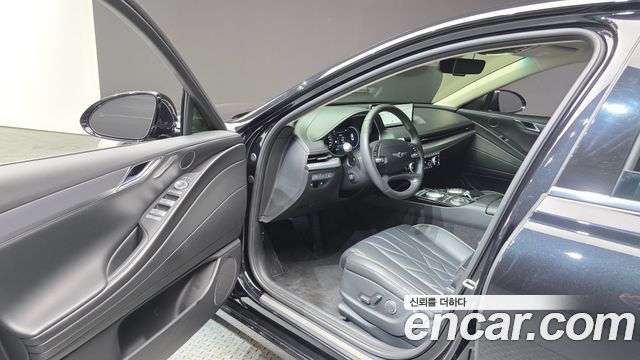 Genesis G80 2022 — photo 10