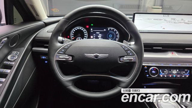 Genesis G80 2022 — photo 12
