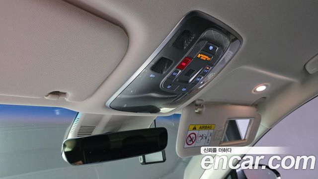 Genesis G80 2022 — photo 16