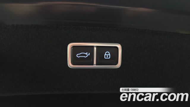 Genesis G80 2022 — photo 20