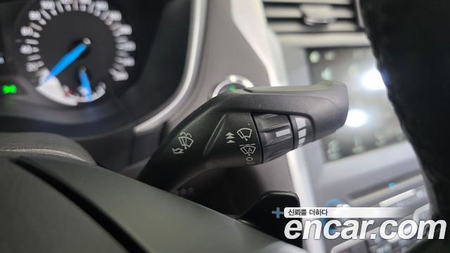 Ford Mondeo 2016 — photo 17