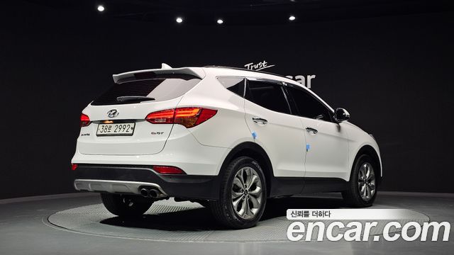 Hyundai Santafe 2015 — photo 2