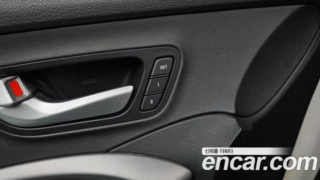 Hyundai Santafe 2015 — photo 16