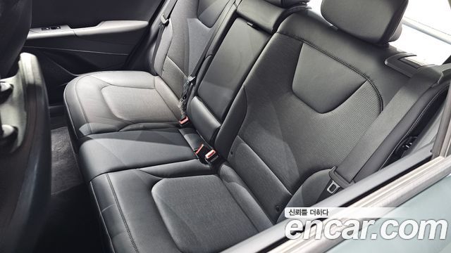 Kia Niro 2022 — photo 30