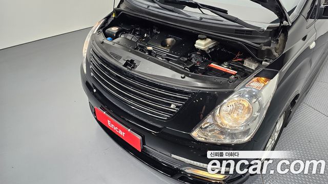 Hyundai Starex 2012 — photo 6