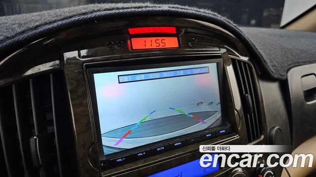 Hyundai Starex 2012 — photo 16