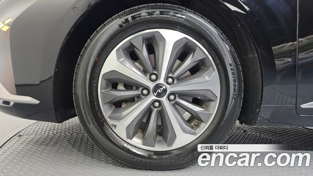 Kia K8 2023 — photo 5