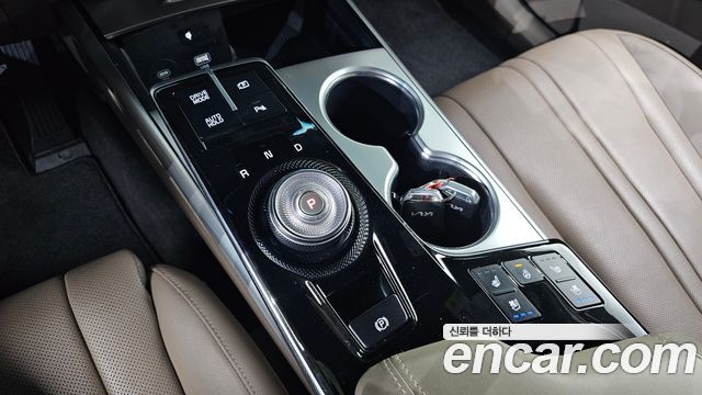 Kia K8 2023 — photo 12