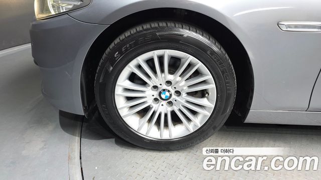 BMW 5-Series 2014 — photo 5