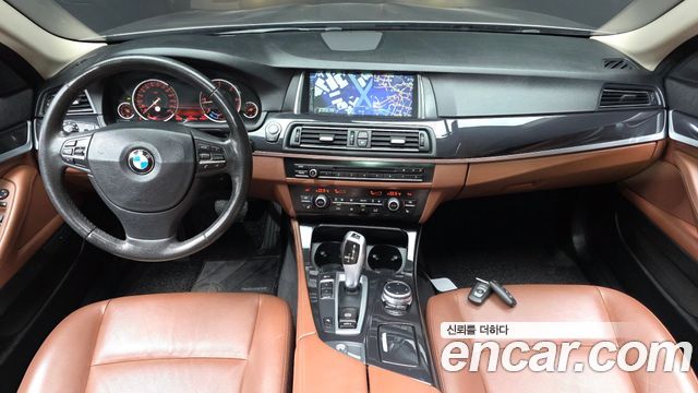 BMW 5-Series 2014 — photo 7