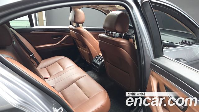 BMW 5-Series 2014 — photo 12