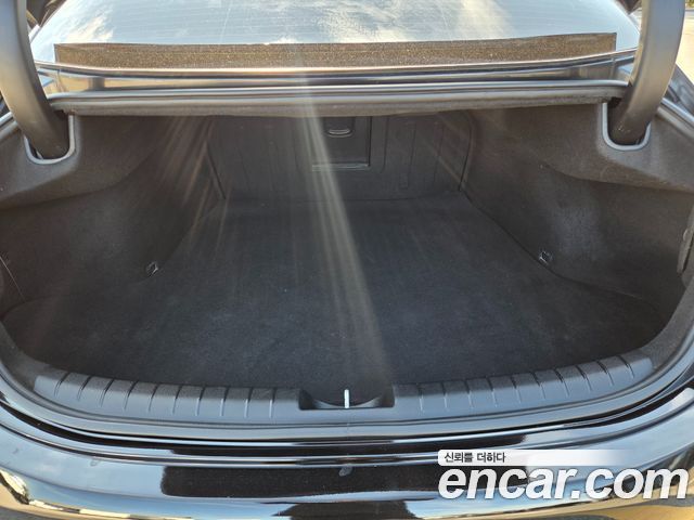 Hyundai Grandeur 2018 — photo 18
