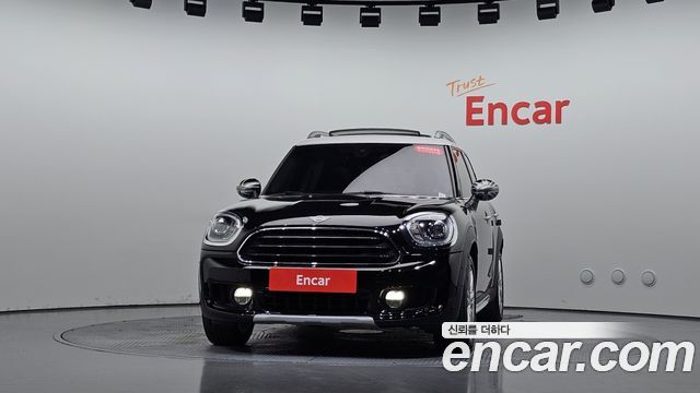 Mini Countryman 2018 — photo 3