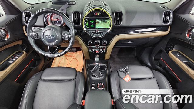 Mini Countryman 2018 — photo 10