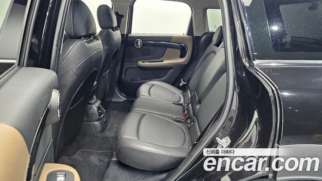 Mini Countryman 2018 — photo 17