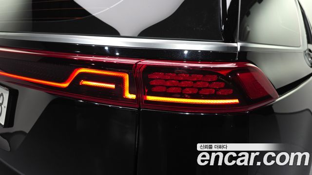 Kia Canival 2023 — photo 9