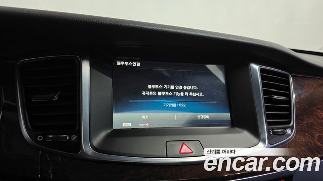 Hyundai Equus 2014 — photo 14