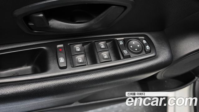 Renault Korea SM3 2015 — photo 26