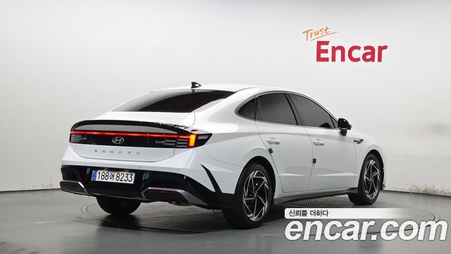 Hyundai Sonata 2025 — photo 2