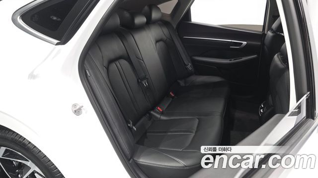 Hyundai Sonata 2025 — photo 18