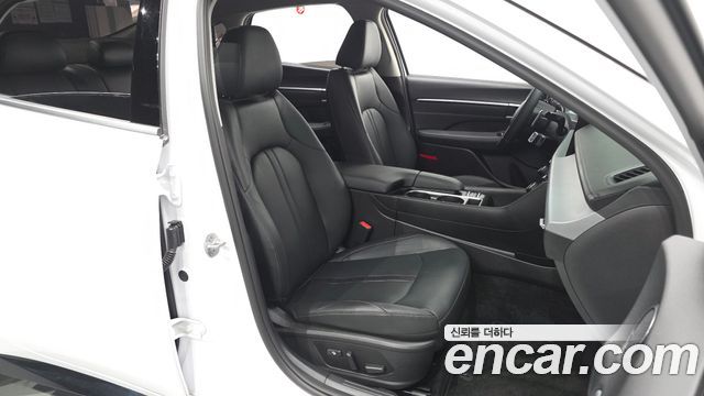 Hyundai Sonata 2025 — photo 16
