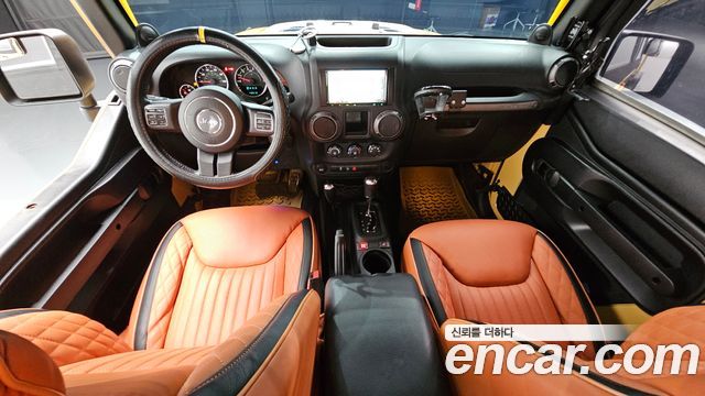 Jeep Wrangler 2014 — photo 10