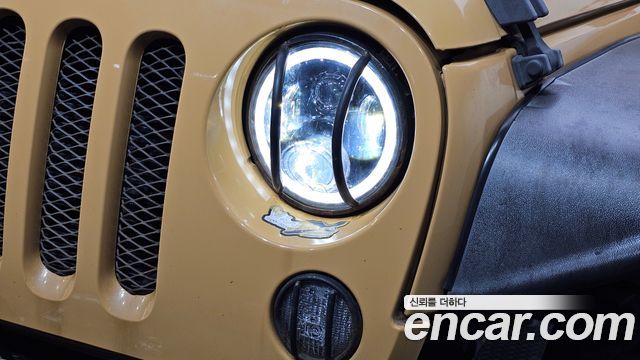 Jeep Wrangler 2014 — photo 8