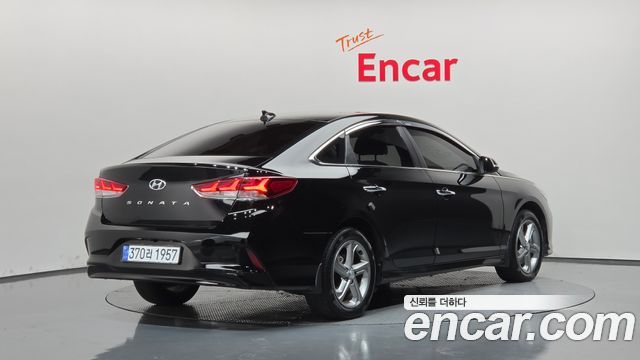 Hyundai Sonata 2023 — photo 2