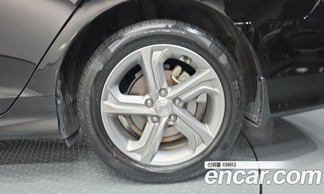 Hyundai Sonata 2023 — photo 7