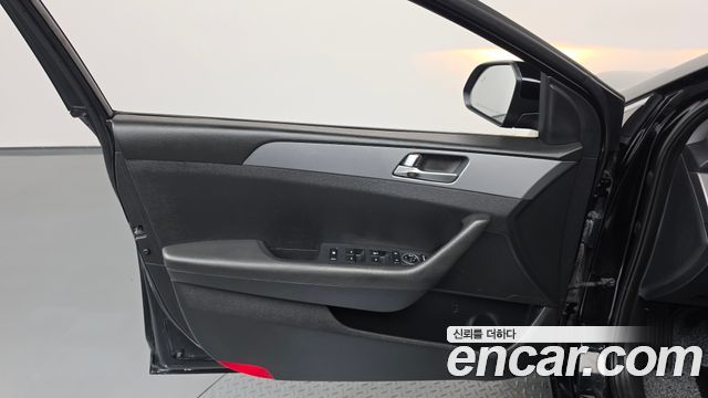Hyundai Sonata 2023 — photo 14