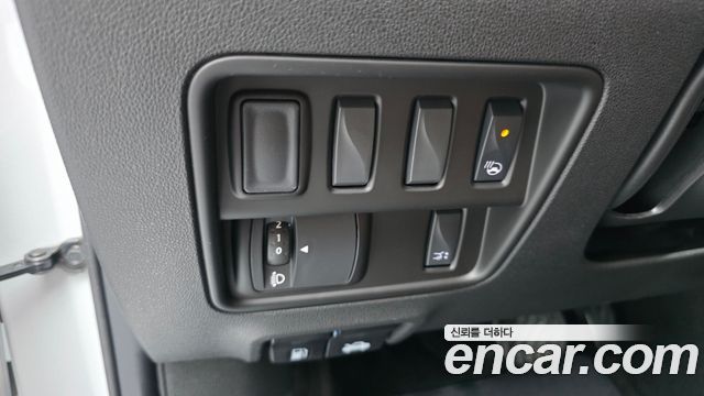 Renault Korea QM6 2025 — photo 12