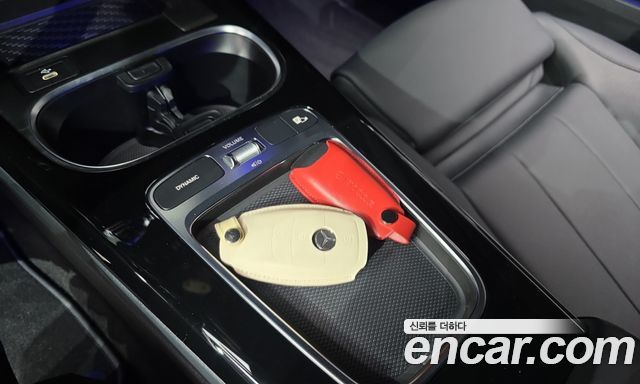 Mercedes-Benz A-Class 2024 — photo 23