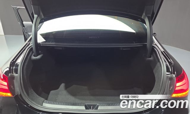 Mercedes-Benz A-Class 2024 — photo 25