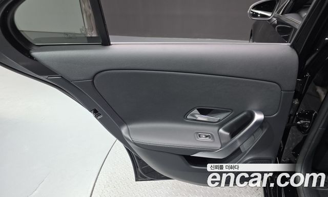 Mercedes-Benz A-Class 2024 — photo 15