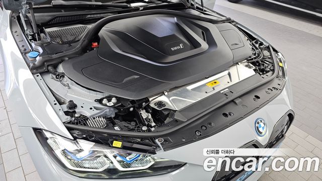 BMW i4 2024 — photo 6