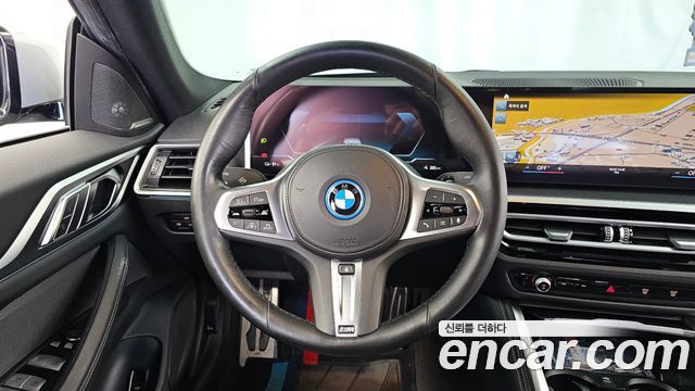BMW i4 2024 — photo 19