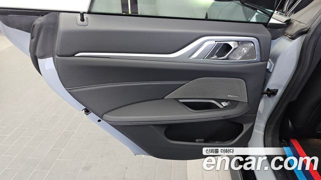 BMW i4 2024 — photo 15